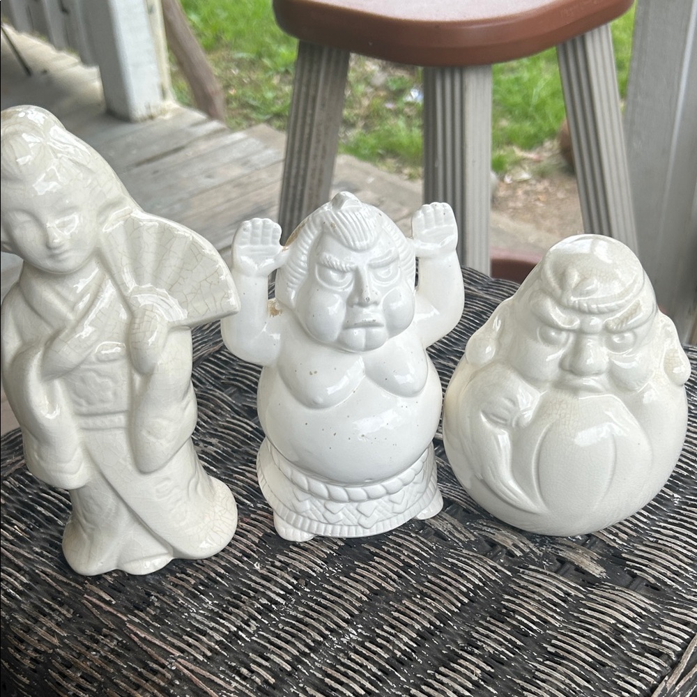 Benihana mug collection 2 angry Buddha’s 1 geisha